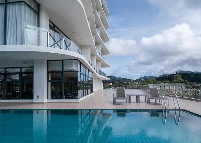 Zenith Hotel Cameron